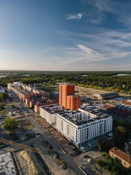 Neubau Erstbezug / Achtung, nur mit passender Einkommensspanne(140-220) oder WBS 160/180/220 WBS — photo 1